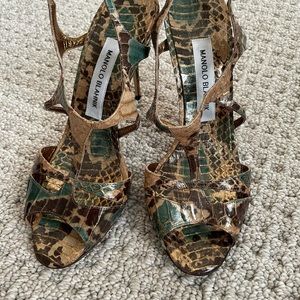 New! Manolo Blahnik strappy heels